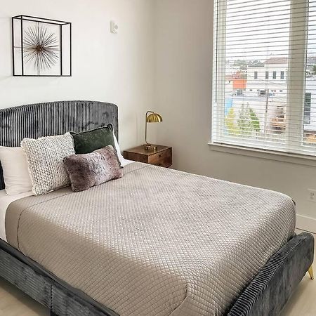 Апартаменты Heart Of Fells Point Luxury Apt Балтимор Экстерьер фото