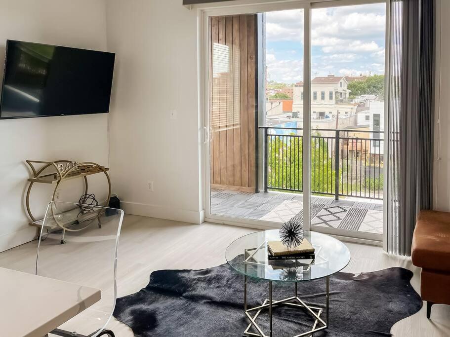 Апартаменты Heart Of Fells Point Luxury Apt Балтимор Экстерьер фото
