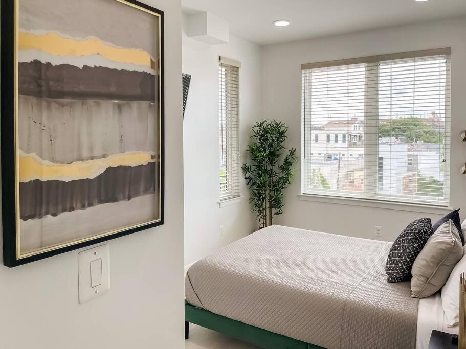 Апартаменты Heart Of Fells Point Luxury Apt Балтимор Экстерьер фото