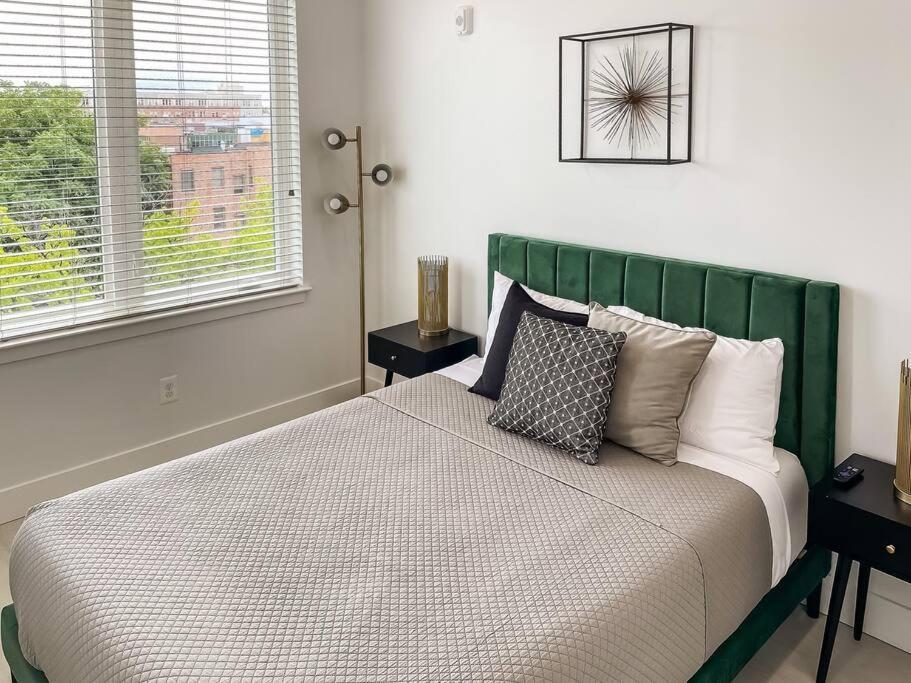 Апартаменты Heart Of Fells Point Luxury Apt Балтимор Экстерьер фото